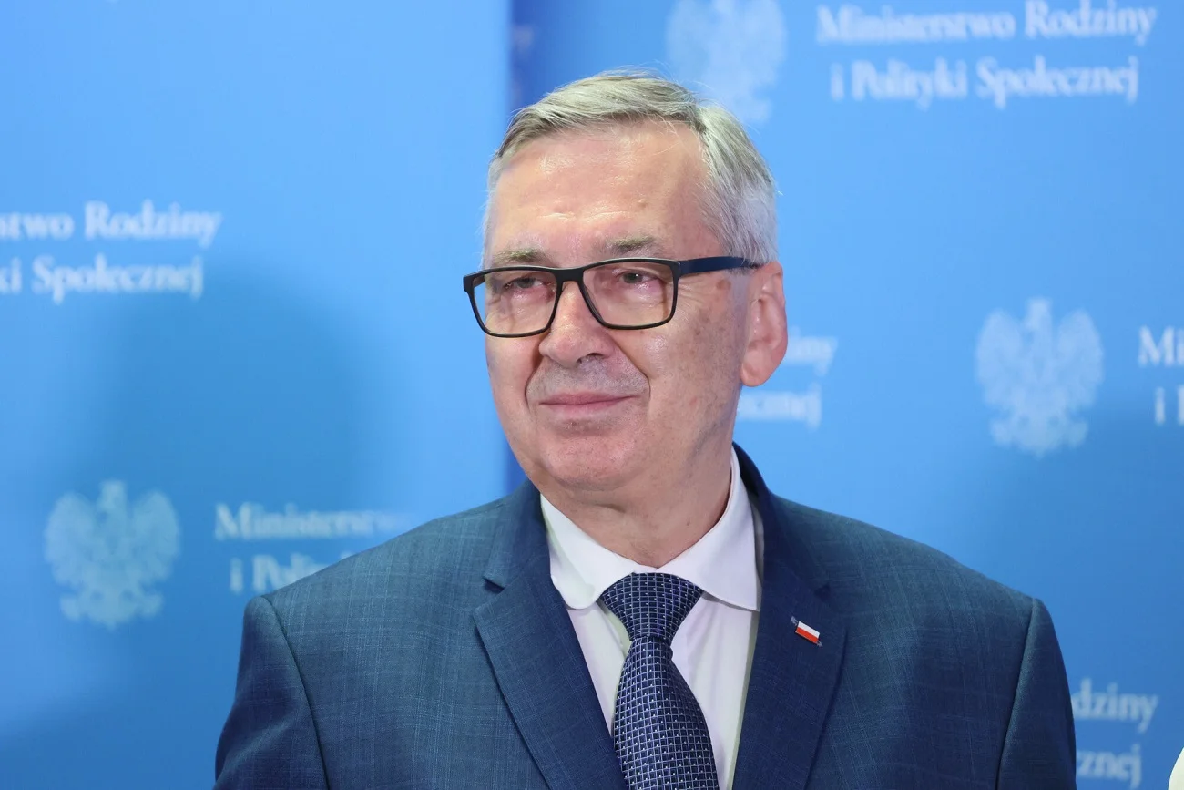 Wiceminister rodziny i polityki społecznej Stanisław Szwed wypowiedział się na temat tzw. czternastki.