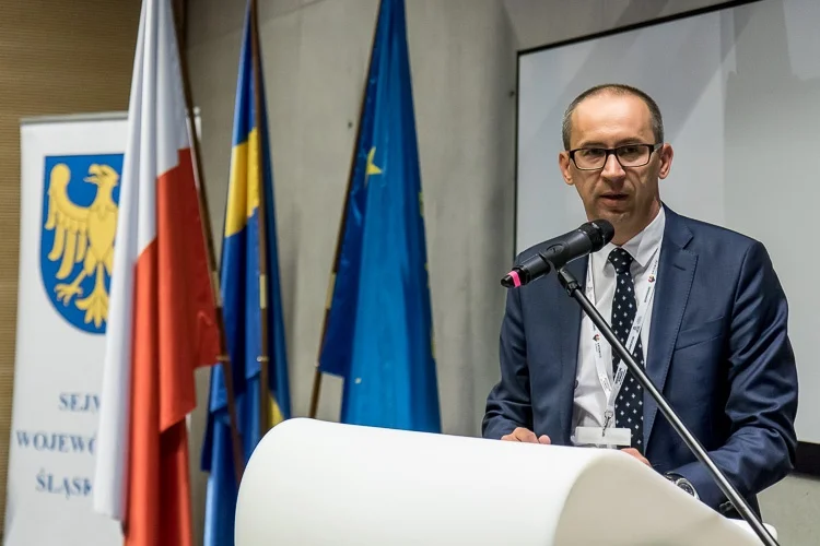 Wystąpienie Kazimierza Karolczaka przed ceremonią podpisania umowy