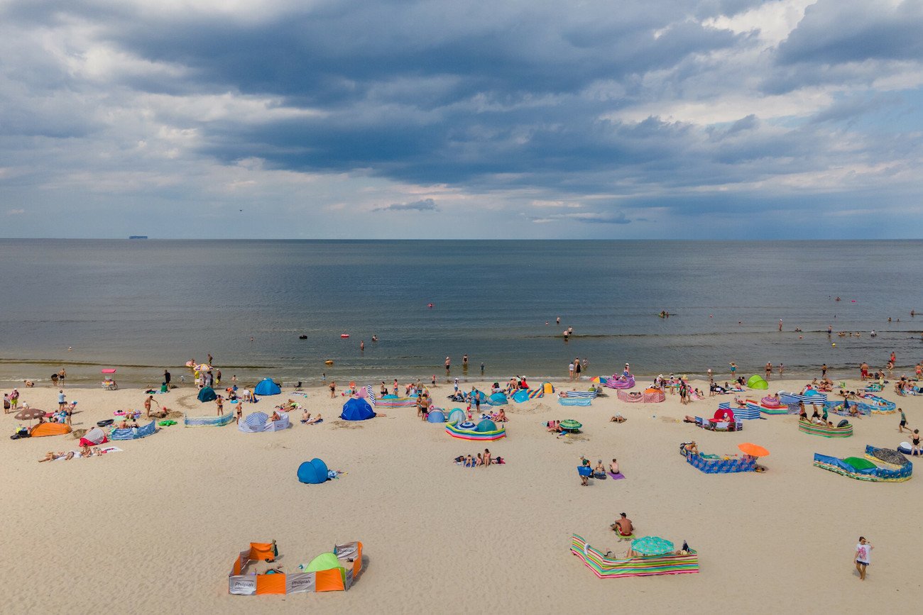 Co zniechęca przed wakacjami w Polsce?