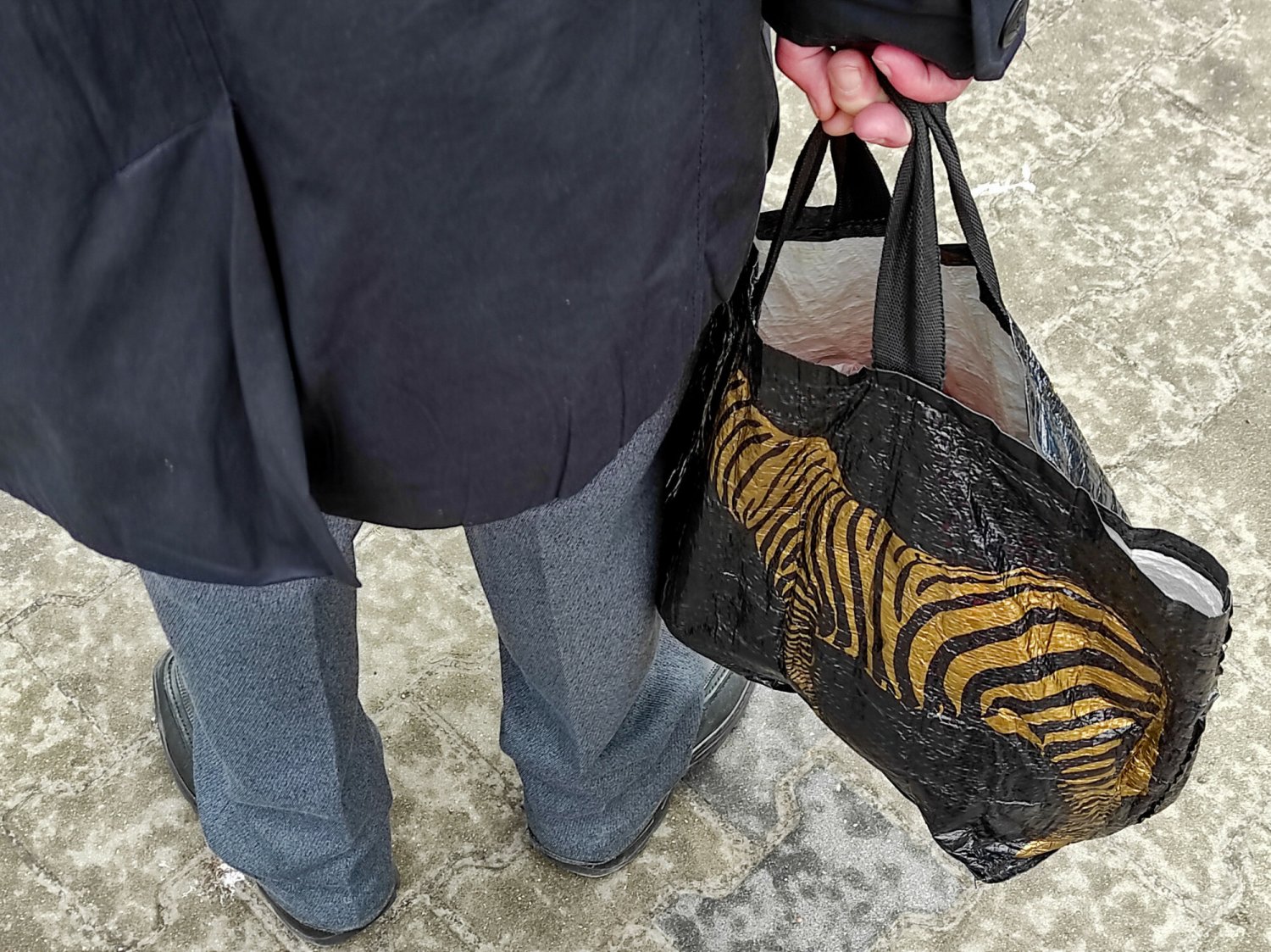 Nowy podatek od plastiku w 2024 roku - drogie siatki, reklamówki i opakowania