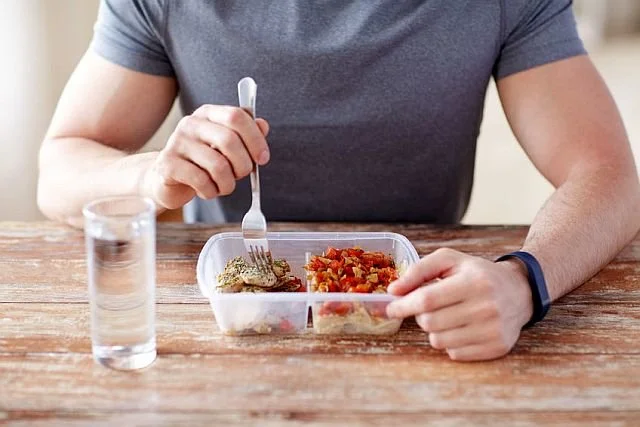 Plastikowe pojemniki na żywność mogą być groźne dla zdrowia
