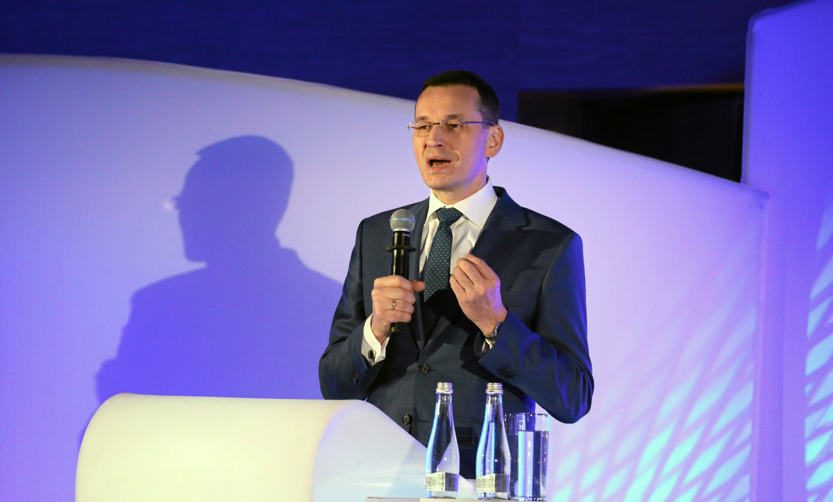 Mateusz Morawiecki chwali się tym, jak skutecznie ściąga podatek VAT