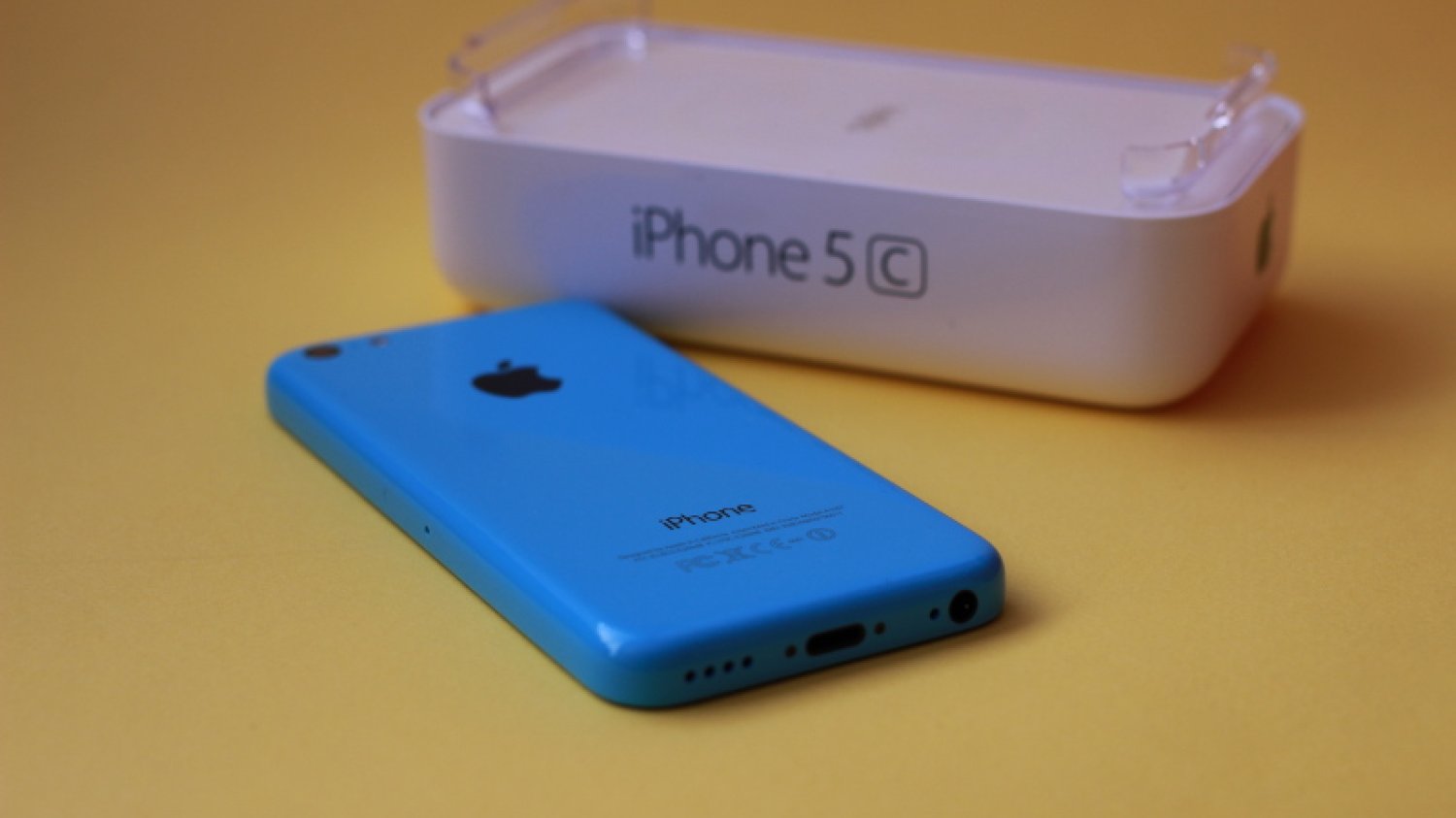 Zabezpieczeń iPhone'a 5C nie potrafi złamać nawet sam... Apple.