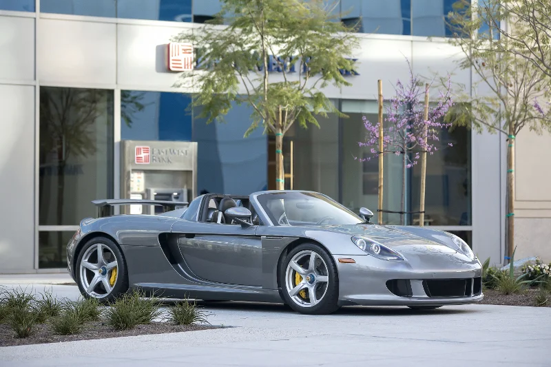 Porsche Carrera GT.