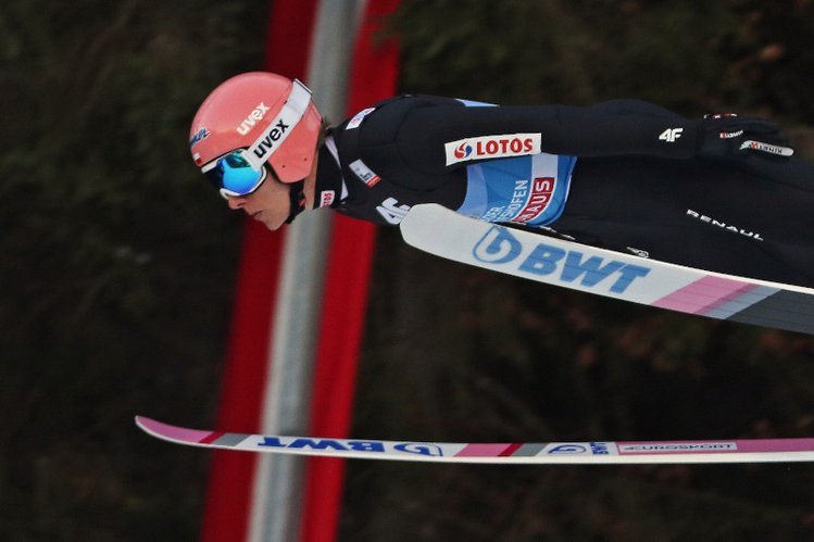 Dawid Kubacki otrzyma 100 tys. zł specjalnej nagrody za zwycięstwo w Turnieju Czterech Skoczni.