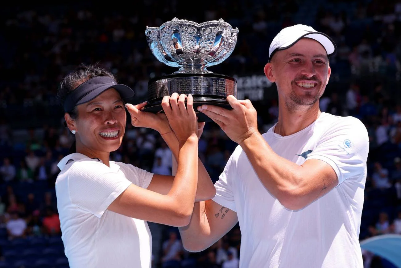 Jan Zieliński wygrał miksta w Australian Open 2024.