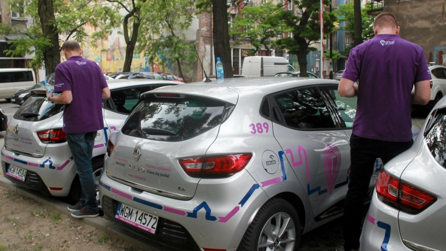 W Warszawie rywalizują już ze sobą firmy Traficar, 4Mobility, a wkrótce być może Panek i innogy.