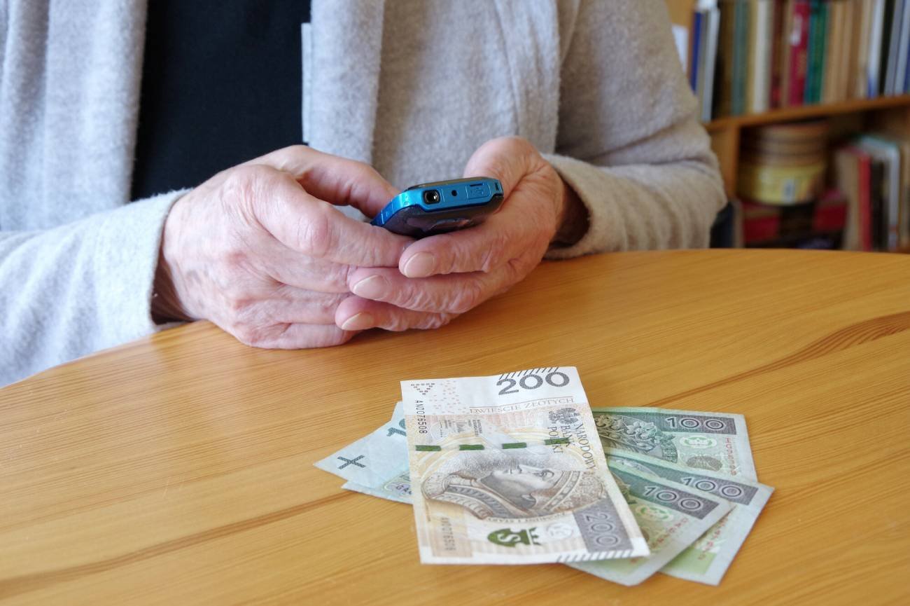 Kiedy czternastki dla emerytów? Wiemy, w jakie dni