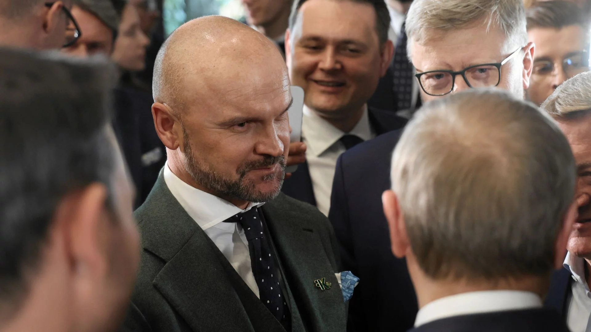 InPost podnosi rękawicę Allegro. Brzoska szykuje własny marketplace AI InPost podnosi rękawicę Allegro. Brzoska szykuje własny marketplace AI