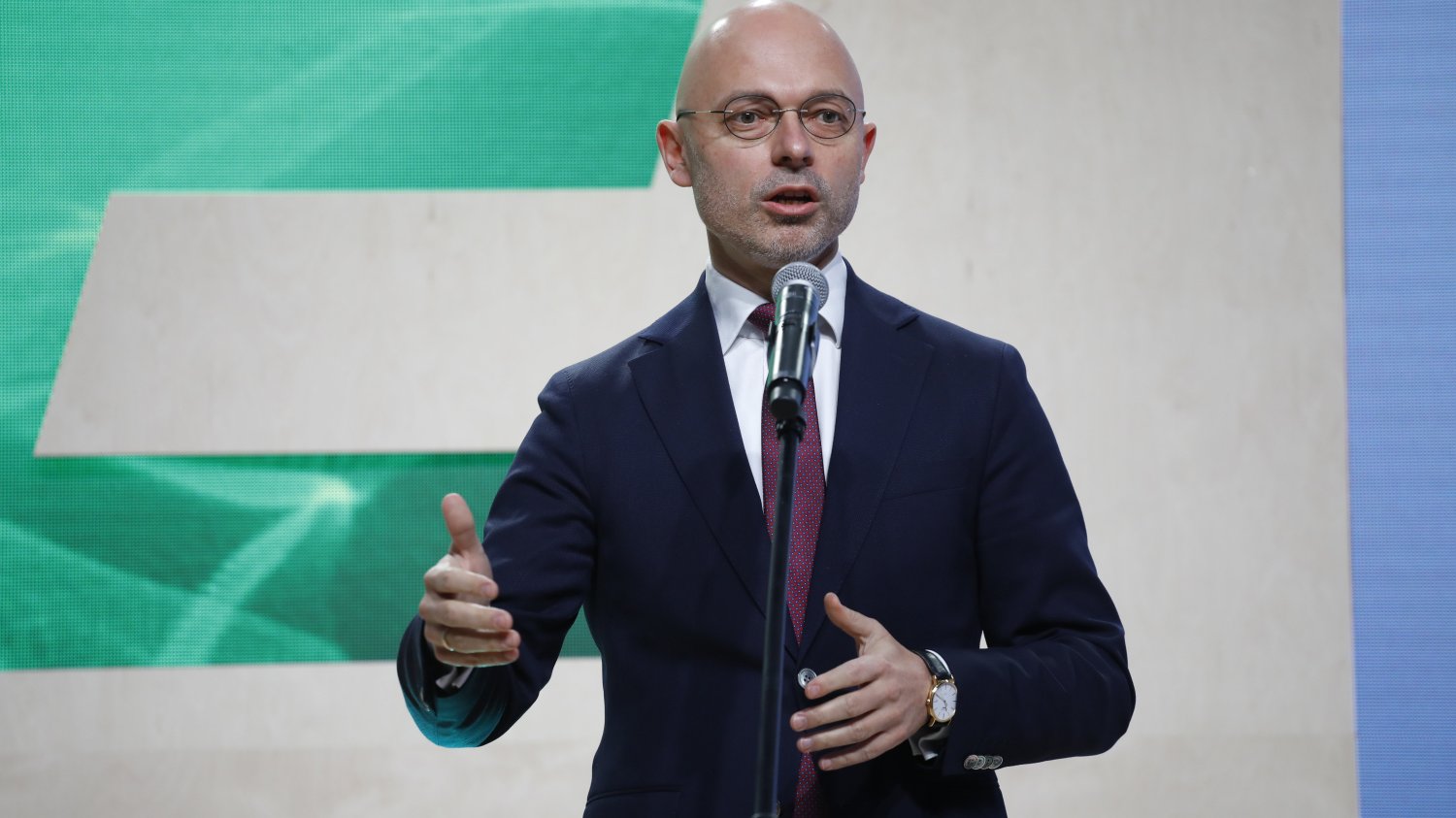Minister Michał Kurtyka zapowiada trzy elektrownie jądrowe w Polsce.