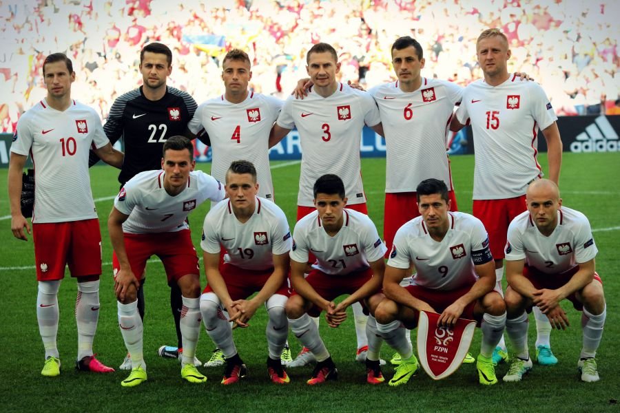 Reprezentacja Polski w meczu z Ukrainą podczas EURO 2016.