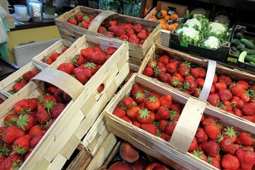 Polskie truskawki przyczyną groźnego zakażenia w Szwecji. Choruje już 13 osób