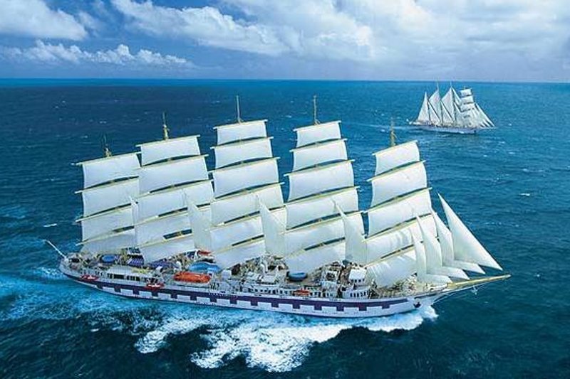 Royal Clipper to luksusowy żaglowiec, największy, jaki zbudowano na świecie. Niedługo prześcignie go inny statek, zaprojektowany przez Zygmunta Chorenia