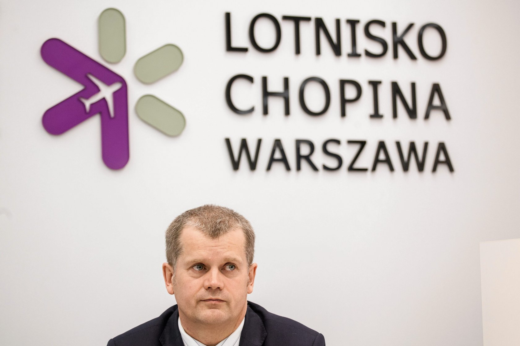 Mariusz Szpikowski, prezes Państwowych Portów Lotniczych, dyscyplinarnie zwalnia wieloletnich pracowników.