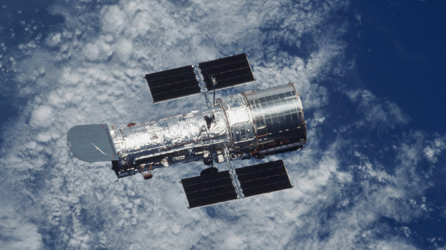 Polska inwestuje w satelity ICEYE. Pomagały Ukrainie śledzić Rosjan