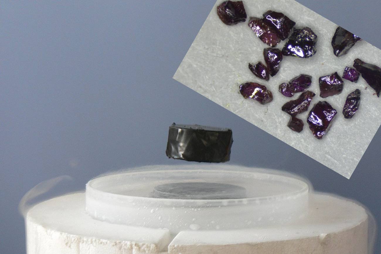 Czemu ten materiał nie jest nadprzewodnikiem.