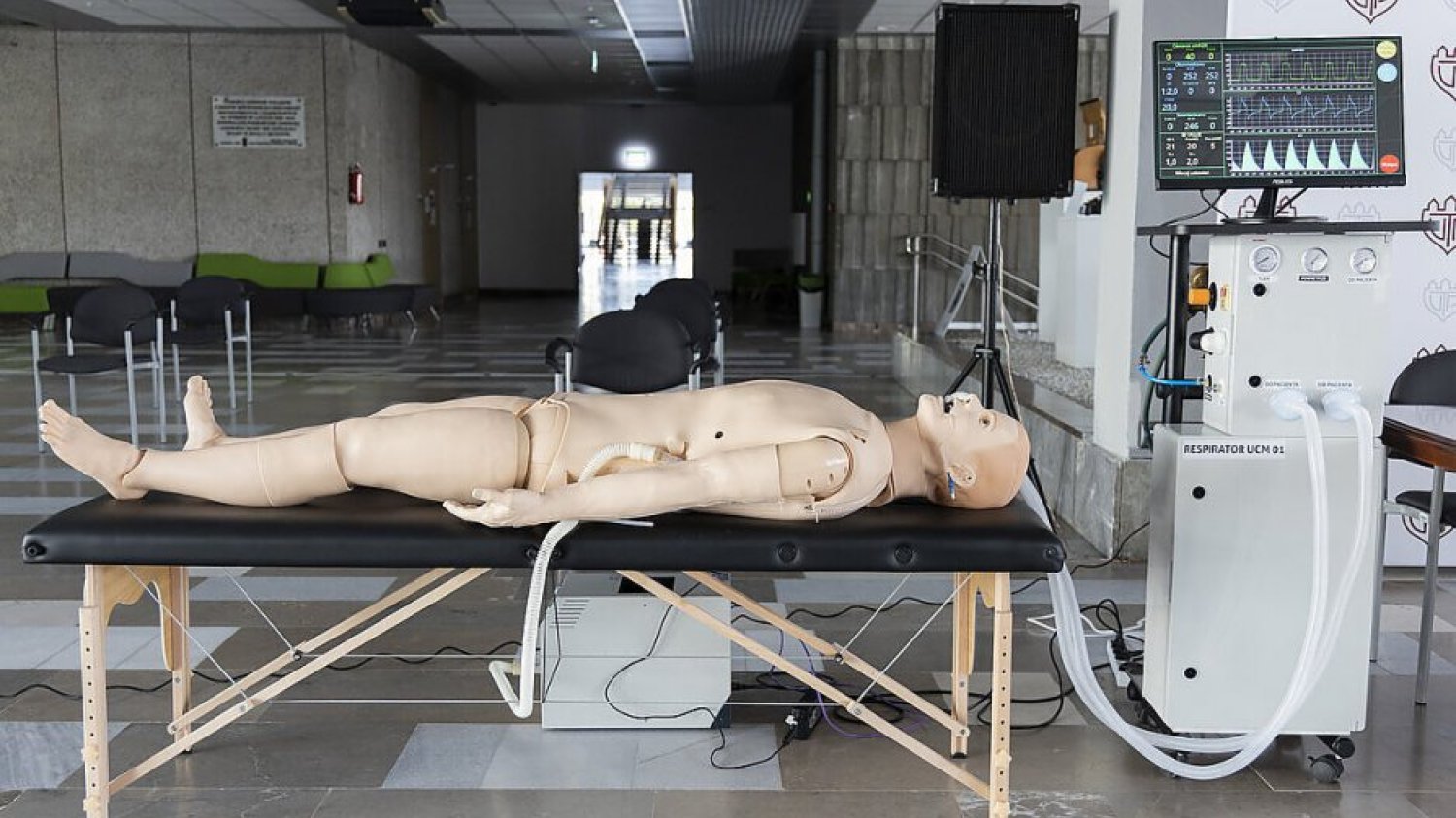 Nie znamy dokładnej liczby respiratorów.