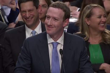 Mark Zuckerberg przed amerykańskim Kongresem tłumaczył się z afery Cambridge Analytica.