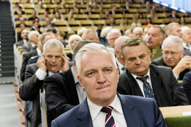 Czy wicepremier Jarosław Gowin rzeczywiście ośmielił się zaprotestować z własnej woli?