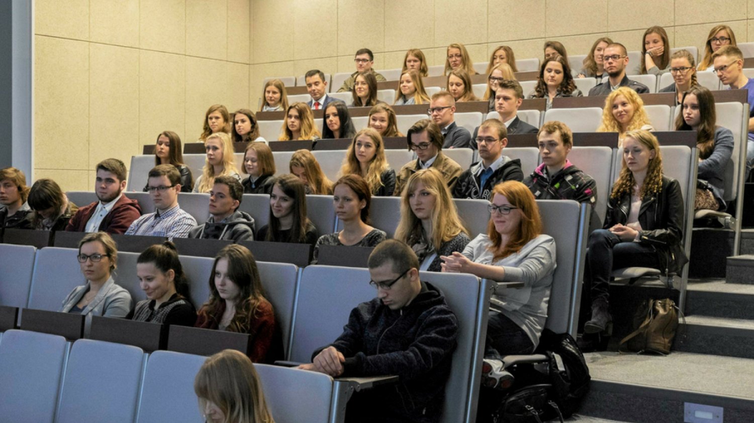 Ceny wynajmu mieszkań zaczynają coraz bardziej odstawać od możliwości finansowych studentów.