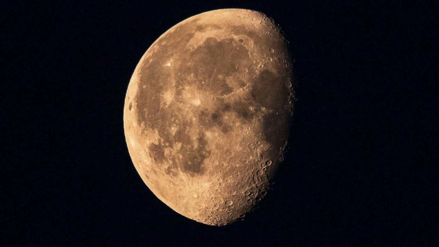 NASA ma zaskakujące wieści z Księżyca.