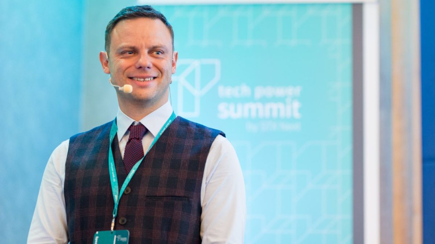 Na przestrzeni lat STX przeistoczył się z dostawcy w dojrzałego partnera technologicznego i biznesowego zdolnego do przeprowadzenia cyfryzacji dowolnej spółki od A do Z.