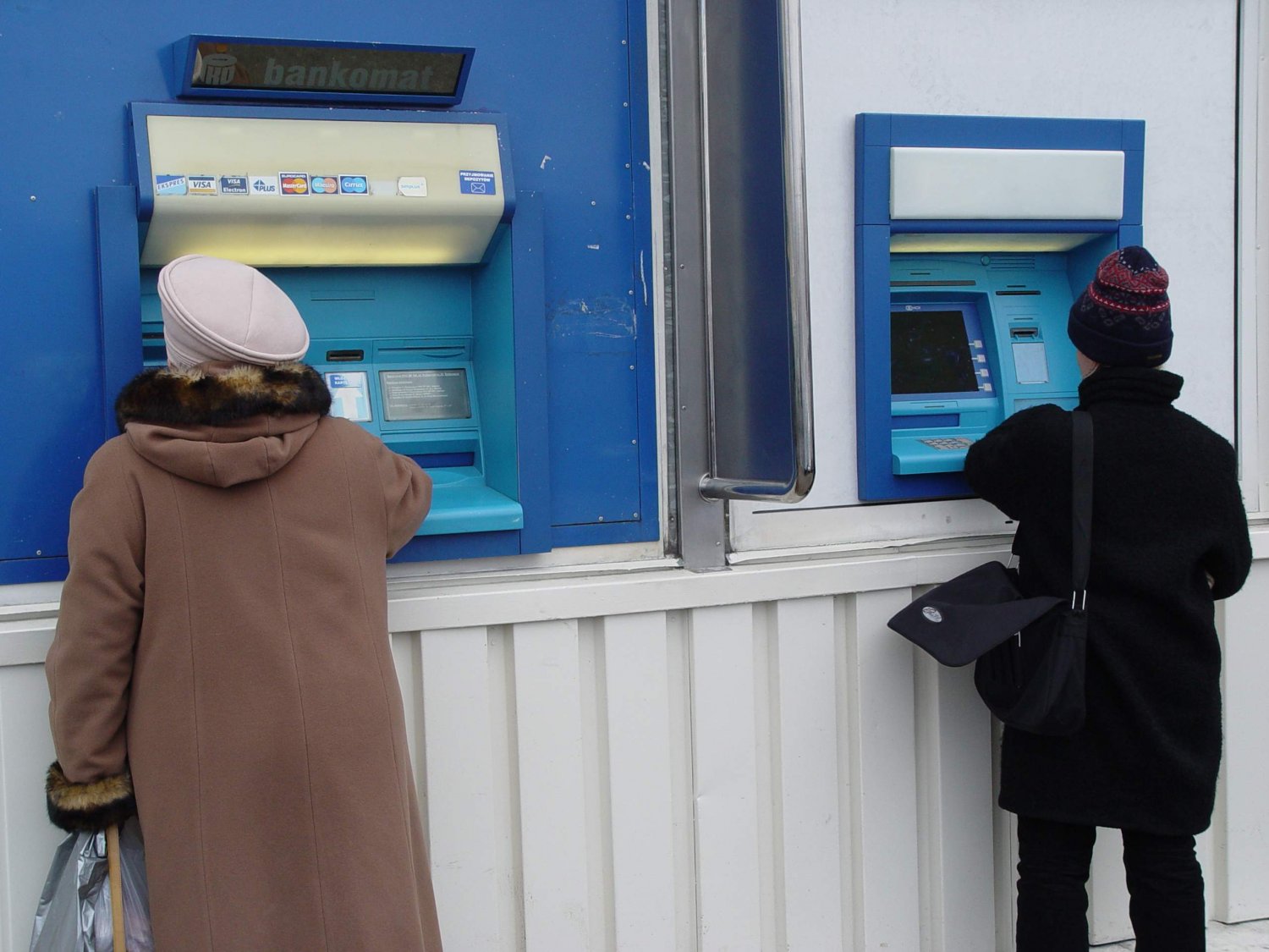 Bankierzy żyją dziś w niesłychanej presji: zmieniają się klienci, zmienia się całe technologiczno-społeczne otoczenie. Banki muszą przystosować się do nowej rzeczywistości.