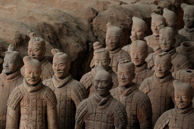 100 najbogatszych Chińczyków prześciga 11-krotnie wysokością majątku fortuny 100 najbogatszych Polaków.