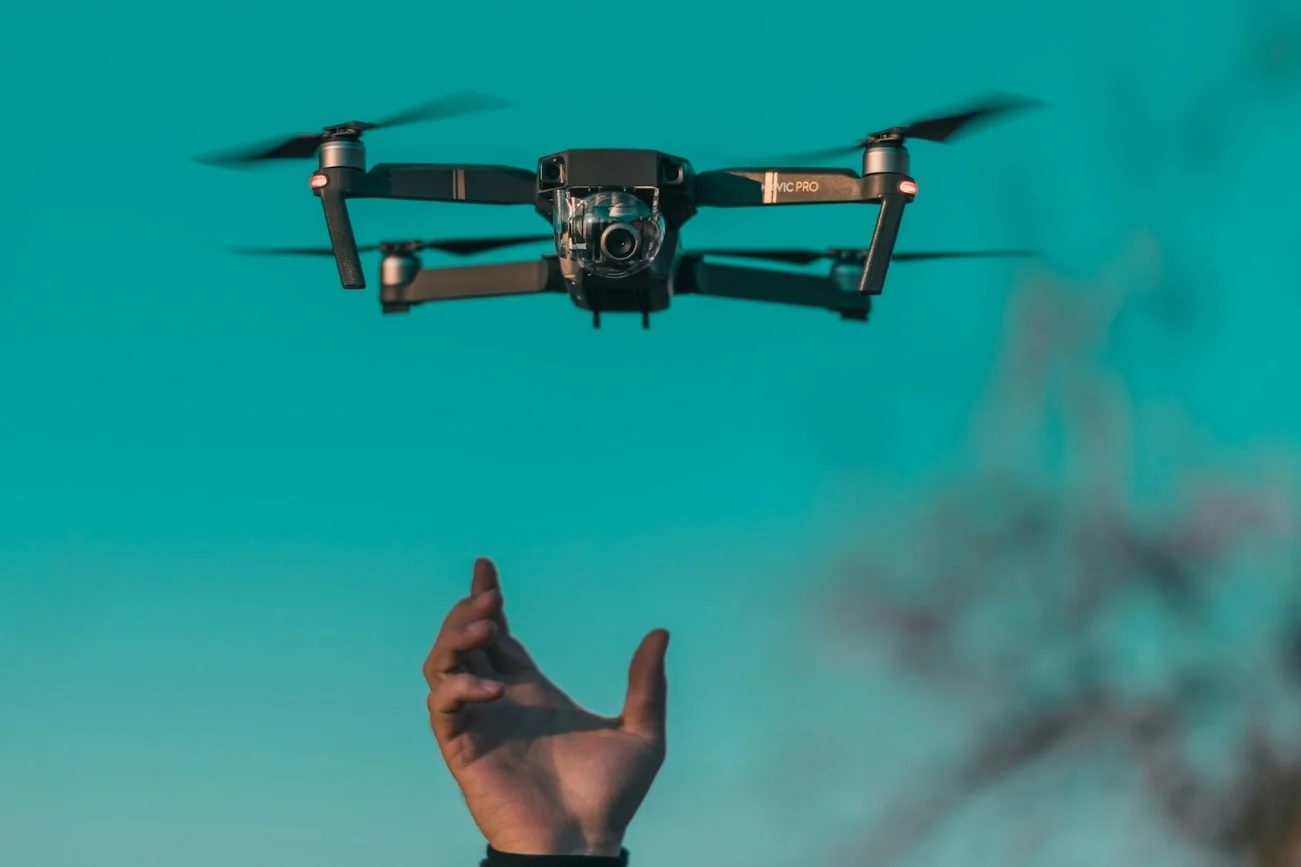 Dron (zdjęcie poglądowe). Dron (zdjęcie poglądowe).