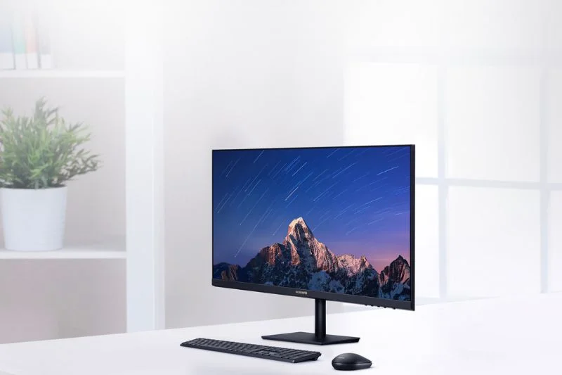 Monitor nawet bez promocji ma dobrą cenę.
