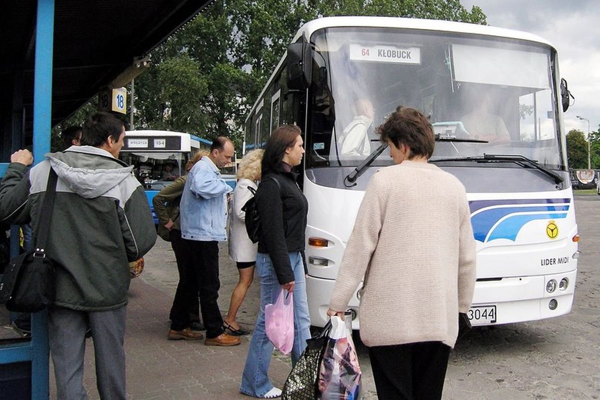 Na przywracanie transportu autobusowego nie ma pieniędzy.