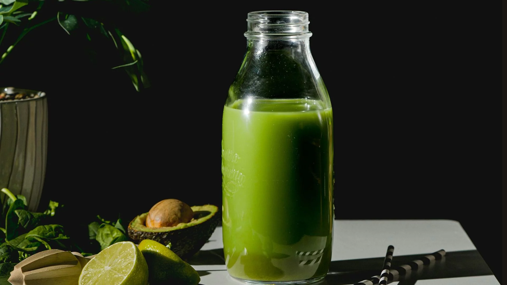 Detoksykacja to biznes, nie zdrowie. Zobacz, jak oszczędzić i oczyścić się naprawdę