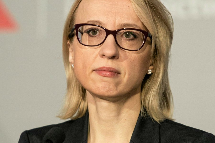 Minister finansów Teresa Czerwińska ma ochotę utrzymać "tymczasowo" podwyższony w 2011 r. VAT na tym samym poziomie już na stałe.