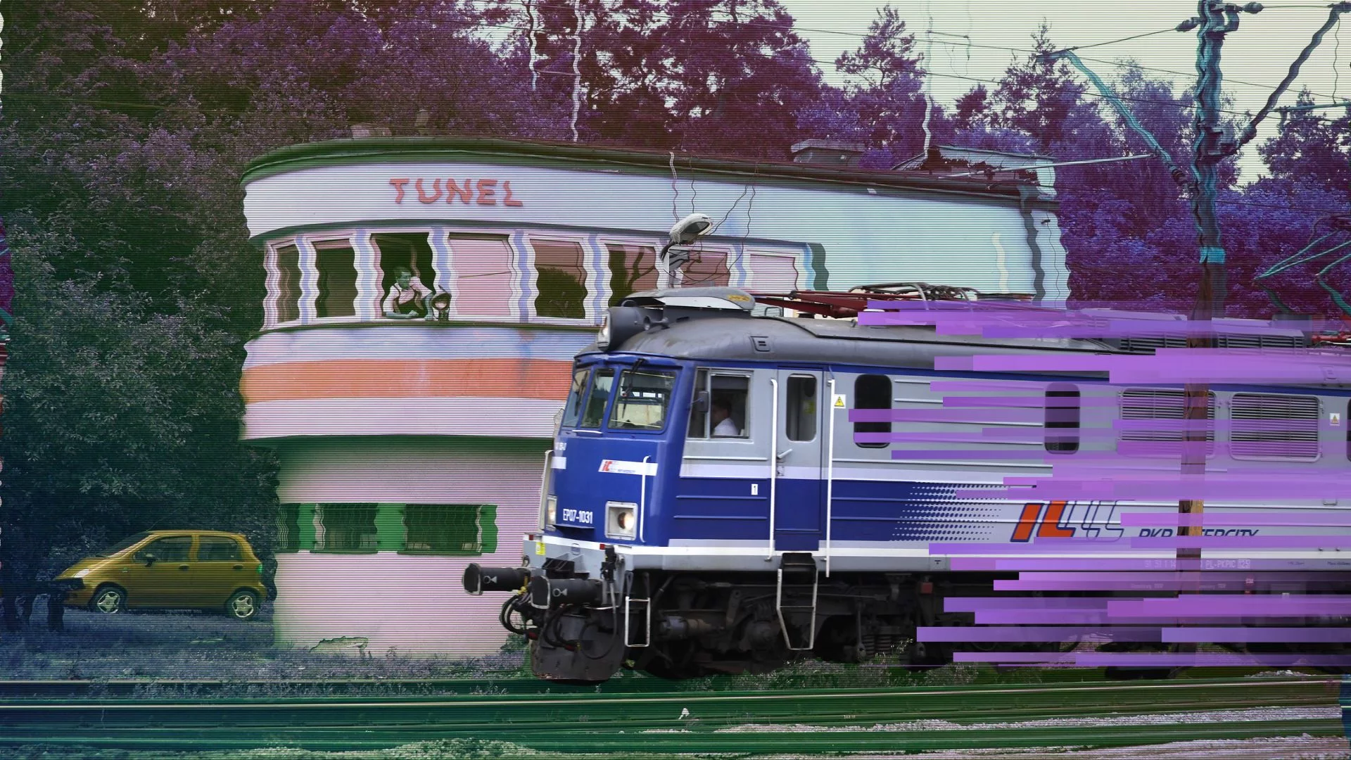 Stylizowany pociąg PKP gnający ze zwiększoną prędkością. Przewoźnik zapowiada nowe połączenia, czyżby odpowiedź na wejście Czechów na rynek?