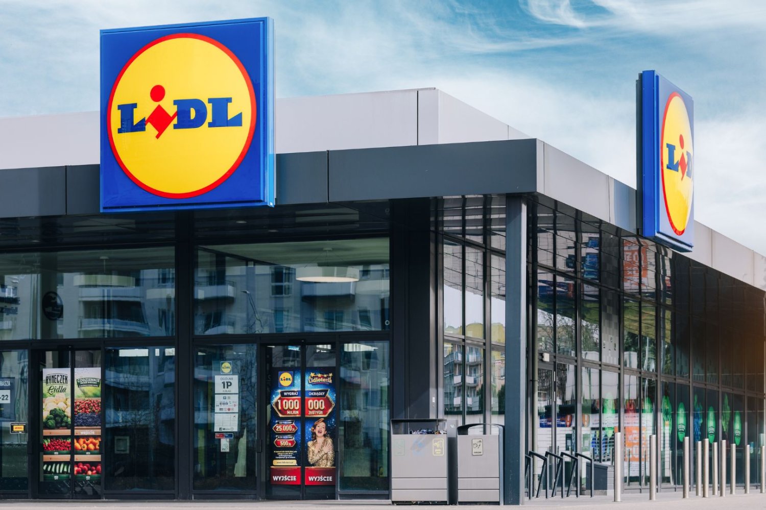 Lidl zmienia godziny otwarcia 14 sierpnia. To ostatni dzwonek, potem pocałujesz klamkę. Sklep Lidl.