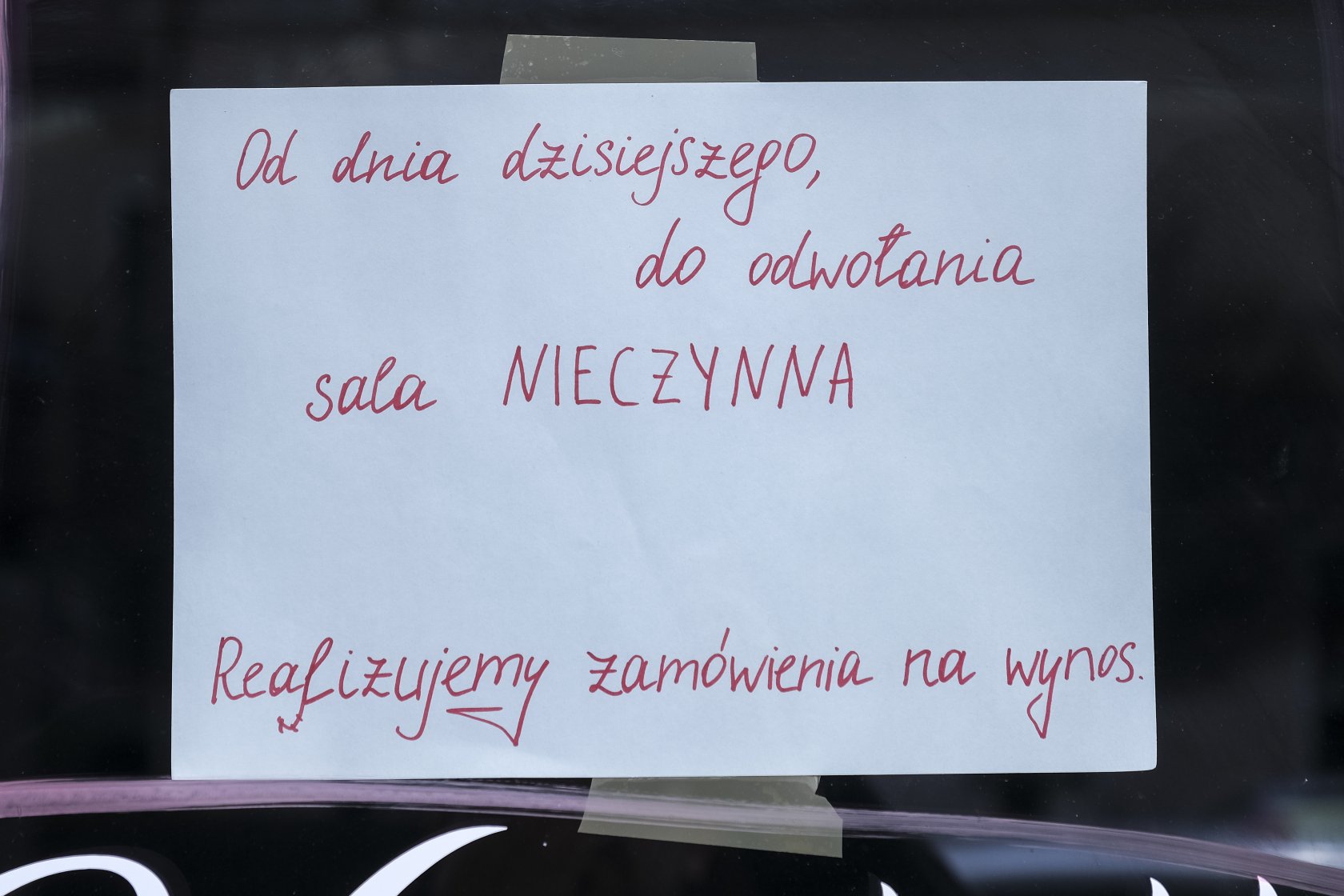 Lokale znowu musiały przerzucić się na tryb pracy podobny temu z pierwszej połowy roku.