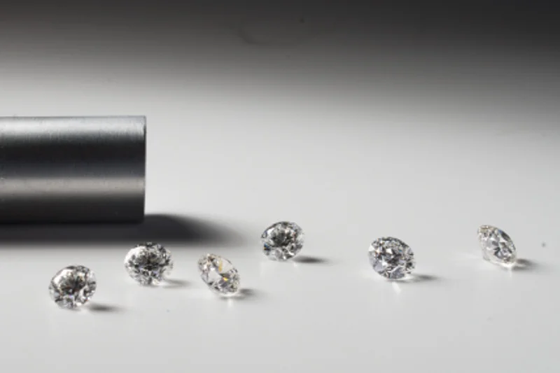Diamenty wytworzone w laboratoriach firmy Diamond Foundry