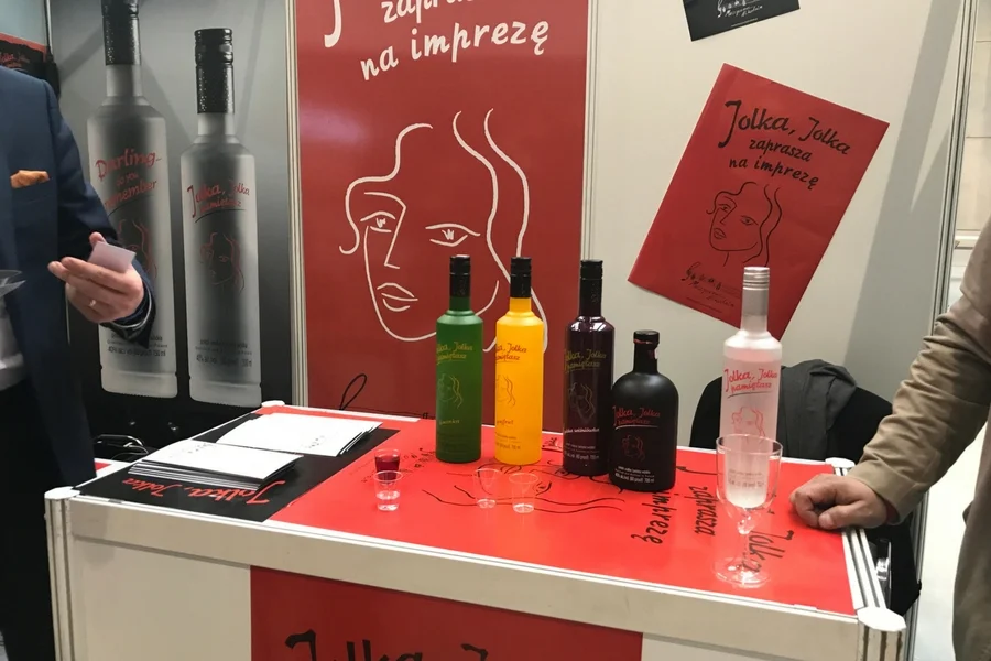 Podstawą każdego brandu ma być czysta wódka plus kilka smakowych wariacji.