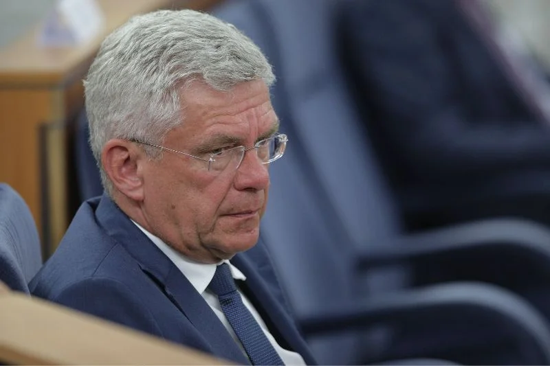 Senator Karczewski nie ma za dużo współczucia dla przedsiębiorców.