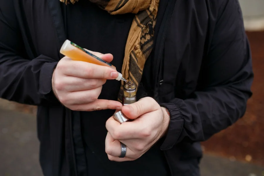 W ciągu dekady rynek vapingu może przewyższyć pod względem wartości rynek "konwencjonalnych" papierosów. A to już 450 mld dol.