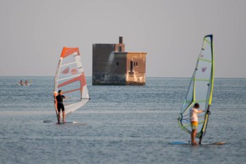 Torpedownia w Juracie na sprzedaż.