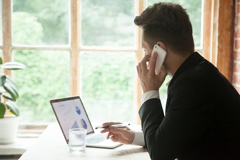 W czasach panademii "bezpośredni" nie oznacza "przegrany". Jak radzi sobie branża direct sale?