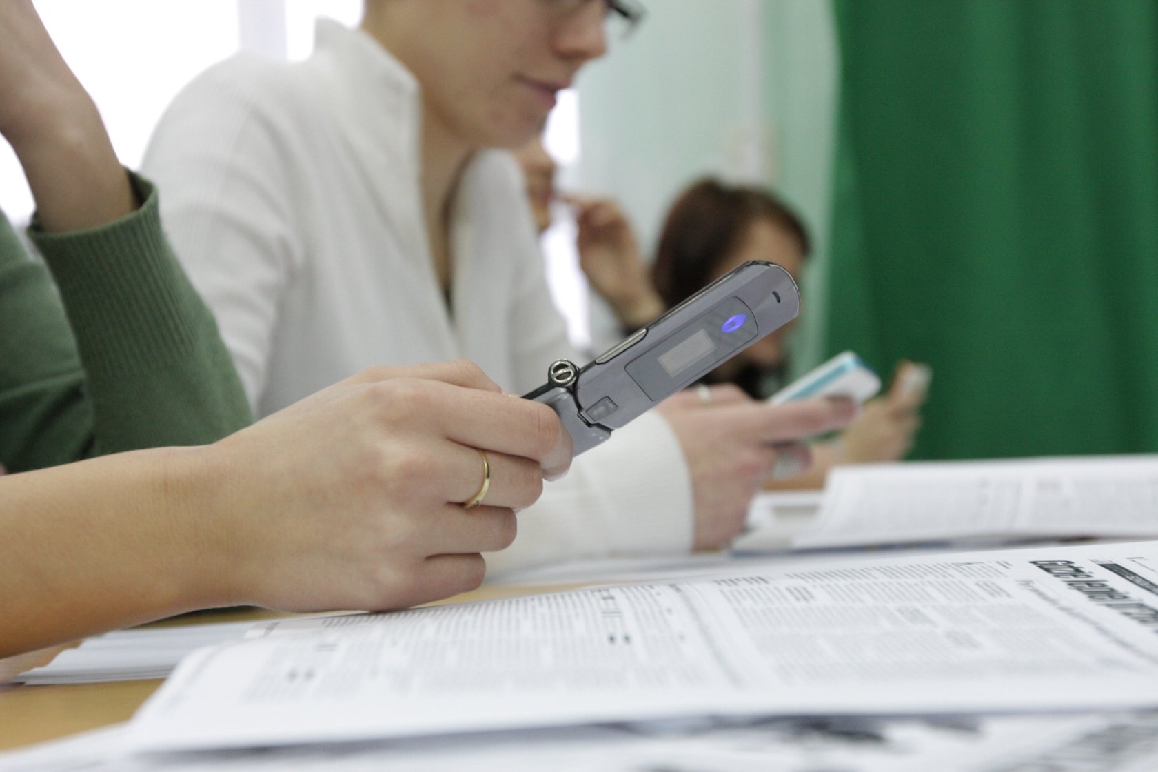 W Algierii rząd wyłączył internet na 3 godziny dziennie przez 6 dni. Wszystko po to, by uczniowie przestali ściągać