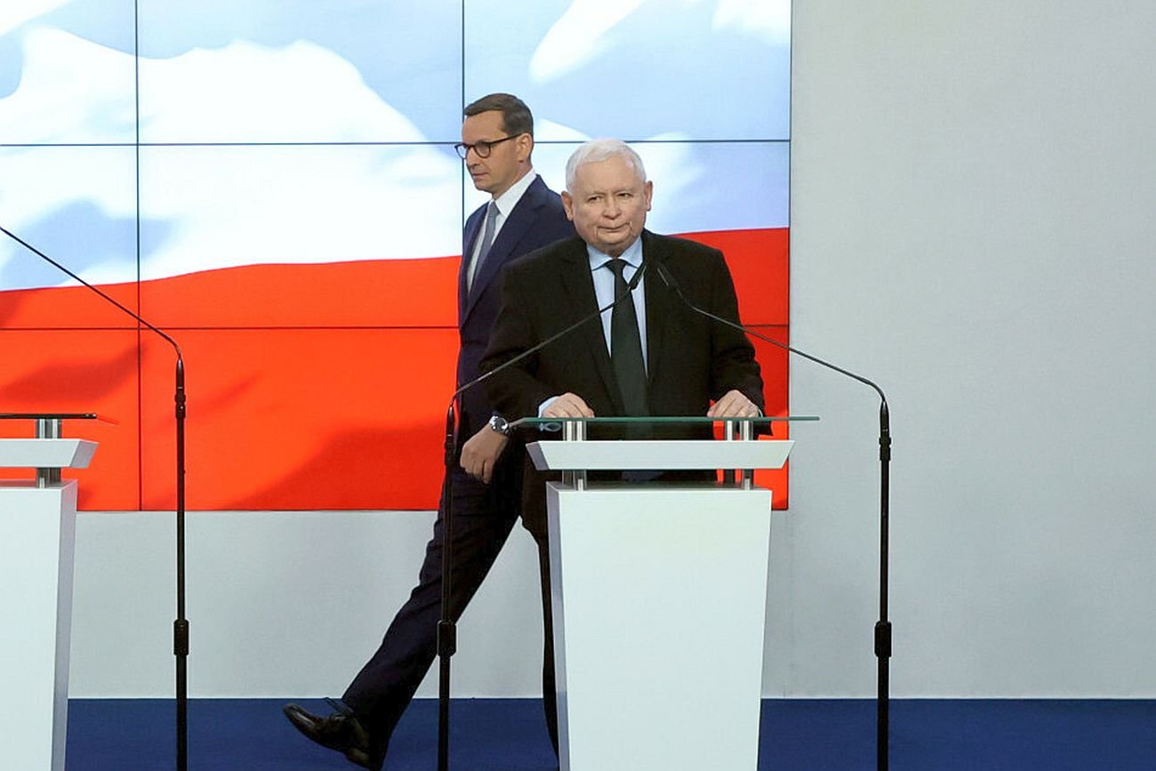 Do władz PiS powoli zaczyna dochodzić, że rozdawanie pieniędzy przestało dawać im paliwo wyborcze