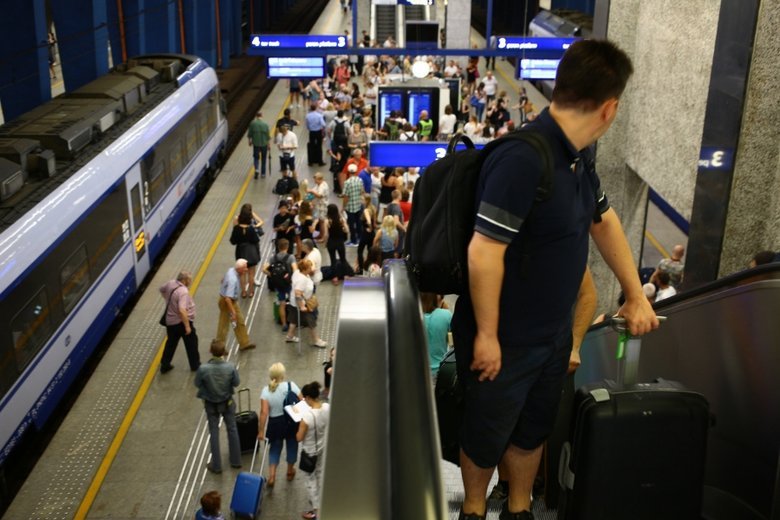 Podwyżki cen biletów kolejowych są nieuniknione.