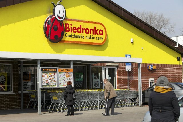 Zaognia się spór pracowników Biedronki z kierownictwem.