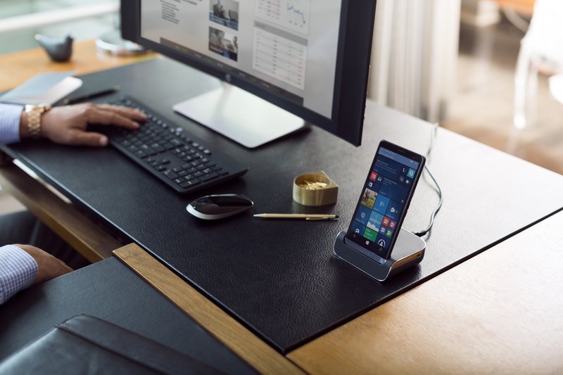 HP Elite x3 reklamowany jest jako "urządzenie, które zastąpi wiele innych".