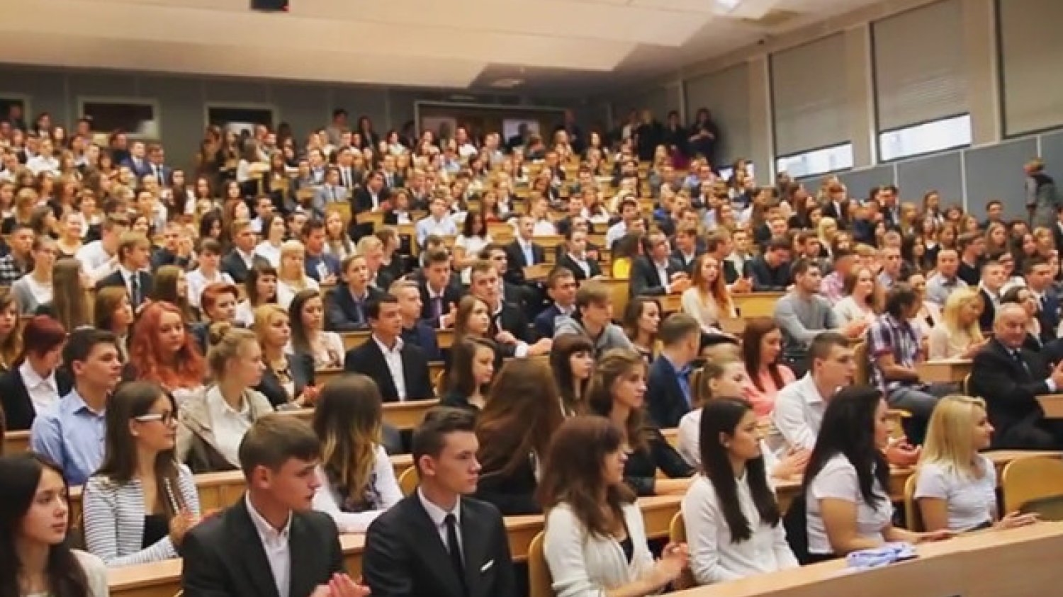 W ramach dofinansowanego w całości przez NCBR projektu stażowego dla studentów Wydziału Zarządzania UŁ, 500 osób otrzymało szansę podniesienia swoich kompetencji zawodowych.