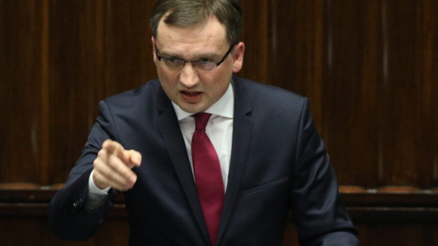 Za przyjęcie łapówki będzie można trafić do więzienia nawet na 20 lat