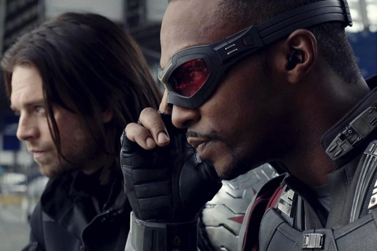 Anthony Mackie i Sebastian Stan jako Falcon i Winter Soldier.
